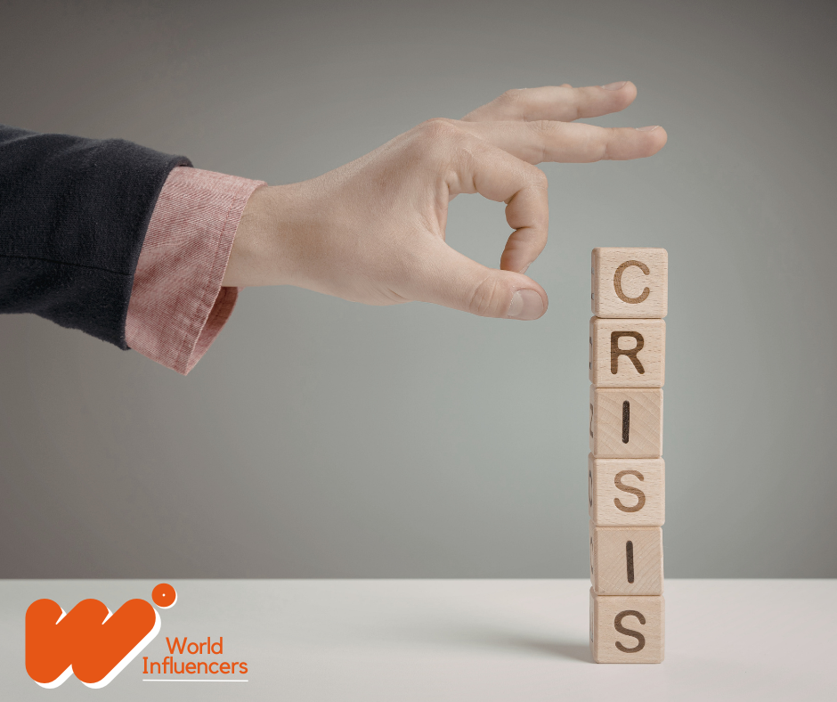 How to Prepare for and Manage a Crisis: Insights from World Influencers